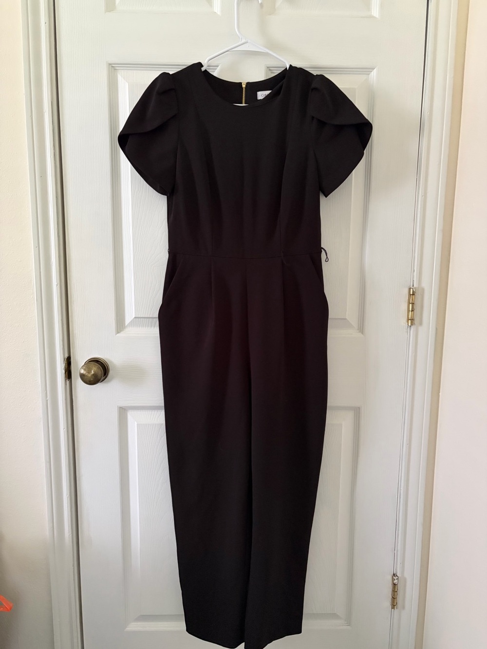 Calvin Klein Women's Black Puff-Sleeve Jumpsuit